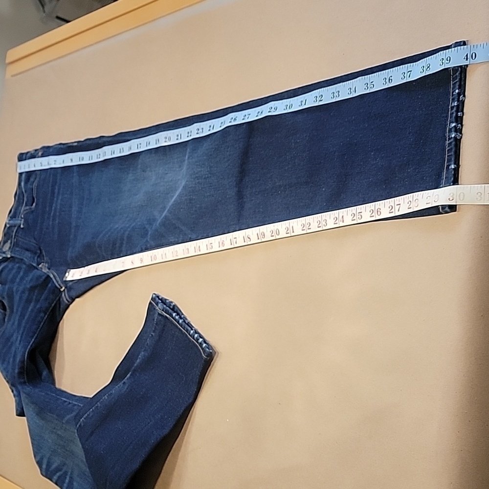 American Eagle Slim Straight Dark Wash, Size 32x32, Dark Wash, Excellent Cond. - Picture 5 of 13